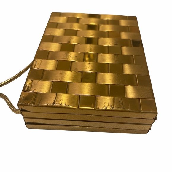 Vintage Mod Gold Metal Basketweave Bag - Picture 6 of 15